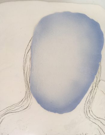 MODRÁ TVÁŘ, PORCELÁN, 2017